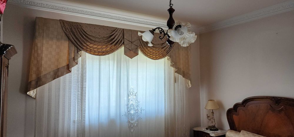 Mobilia de Quarto maciça completa