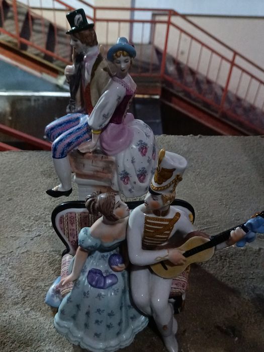 Фарфоровые статуэтки