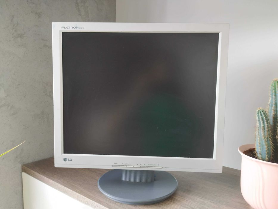 Monitor LG Flatron L1915S (szary, proporcje 4:3)