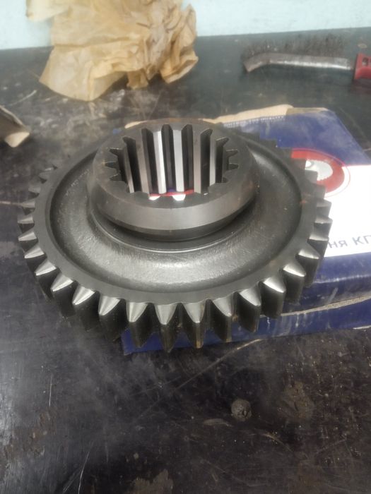 Продам шестерні КПП газ 53