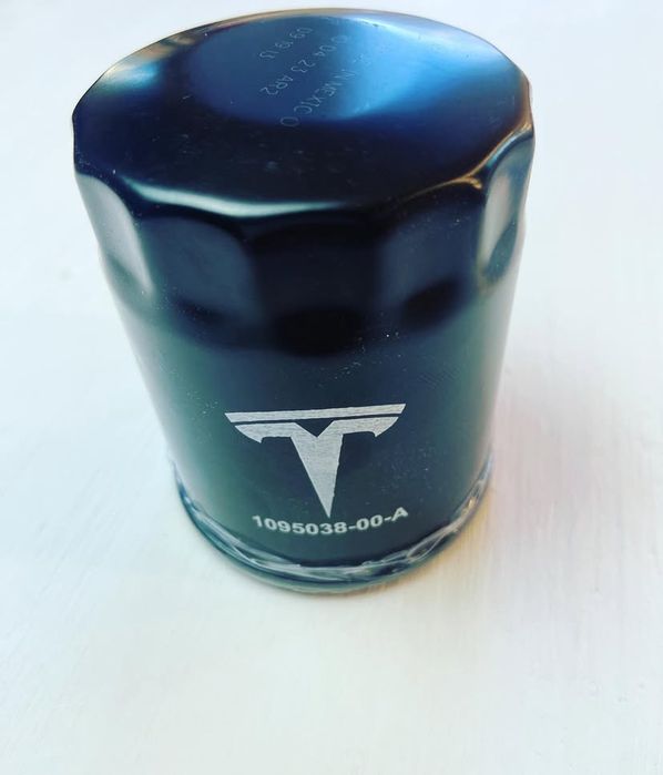 Масляний фільтр для Tesla Model 3/Y.  1095038-00-A