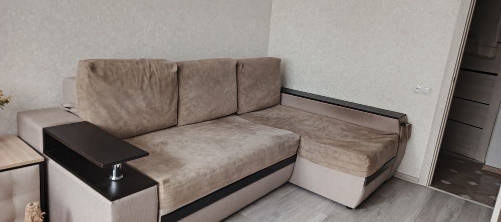 Продам угловий диван