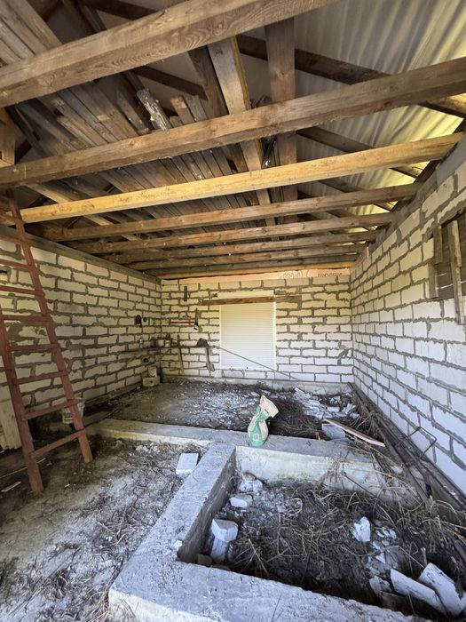 Продаж будинку у Калинівці
