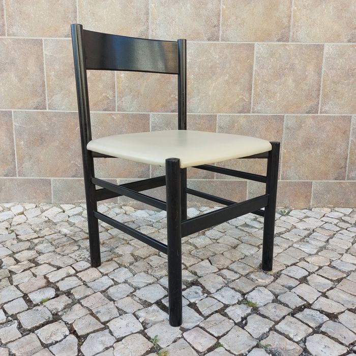Vintage table and chairs