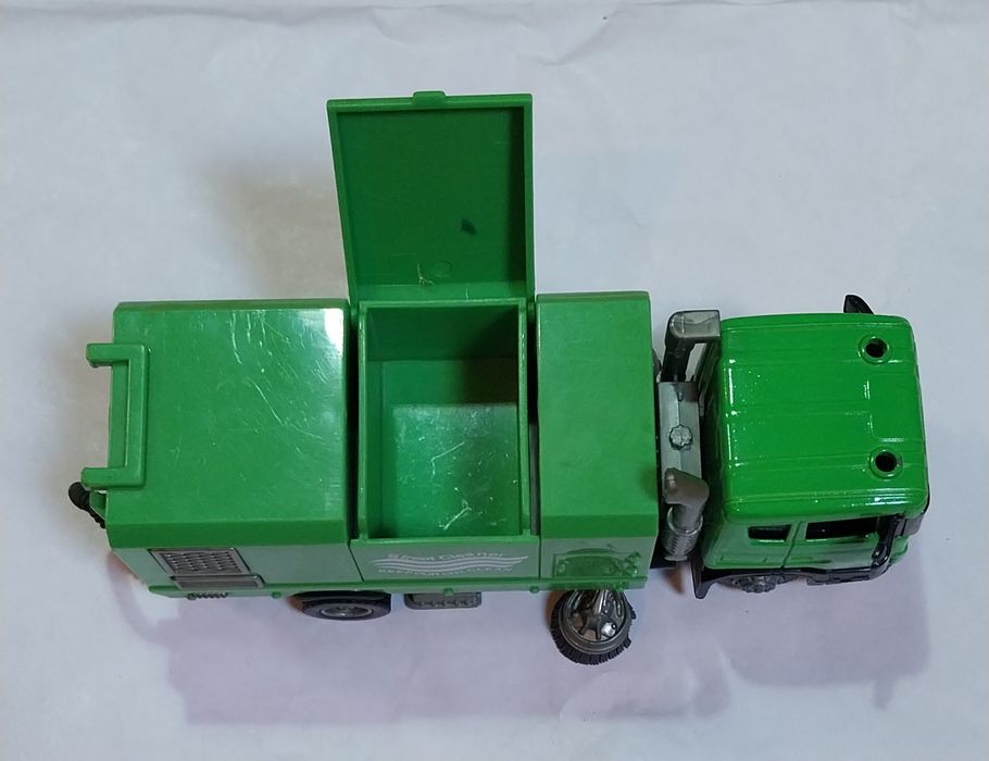 Miniatura de camião limpeza urbana