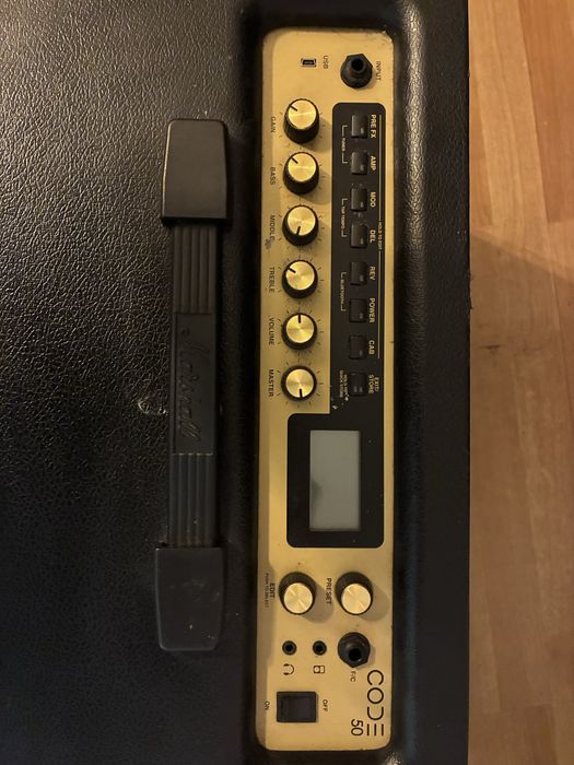 Marshall CODE 50 W