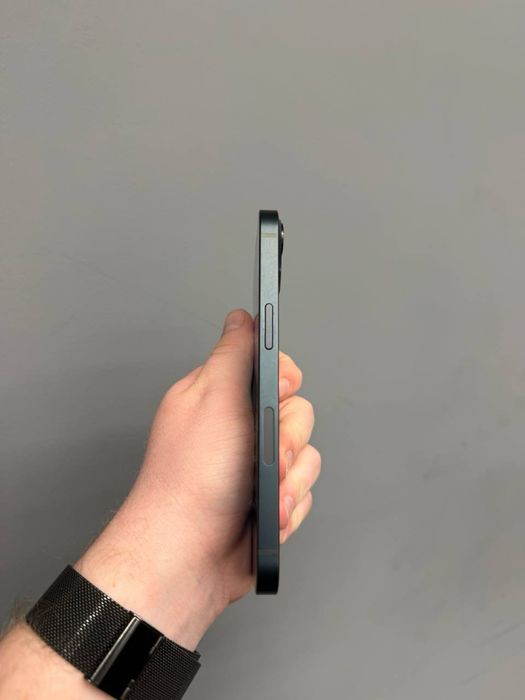 З ГАРАНТІЄЮ‼️Apple iPhone 13 128GB Midnight (MLML3) б.у Айфон 13 на 128 гб Батарея 100%