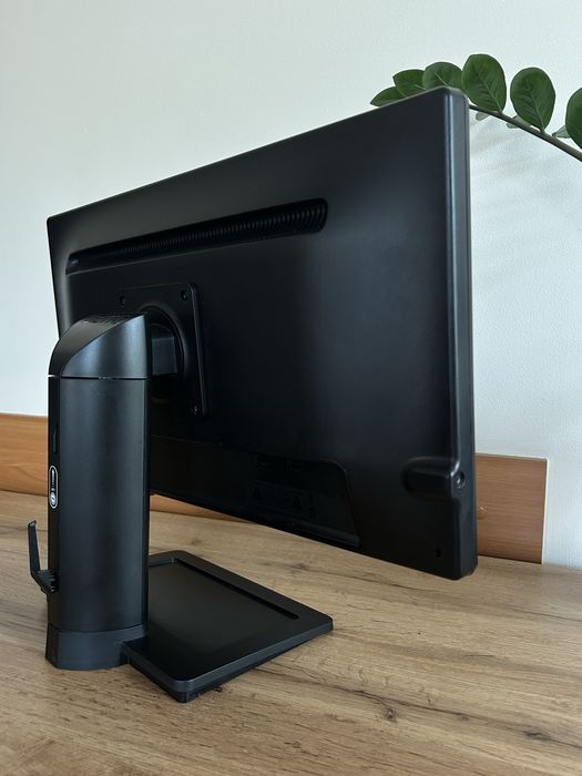 Монитор Benq 120hz