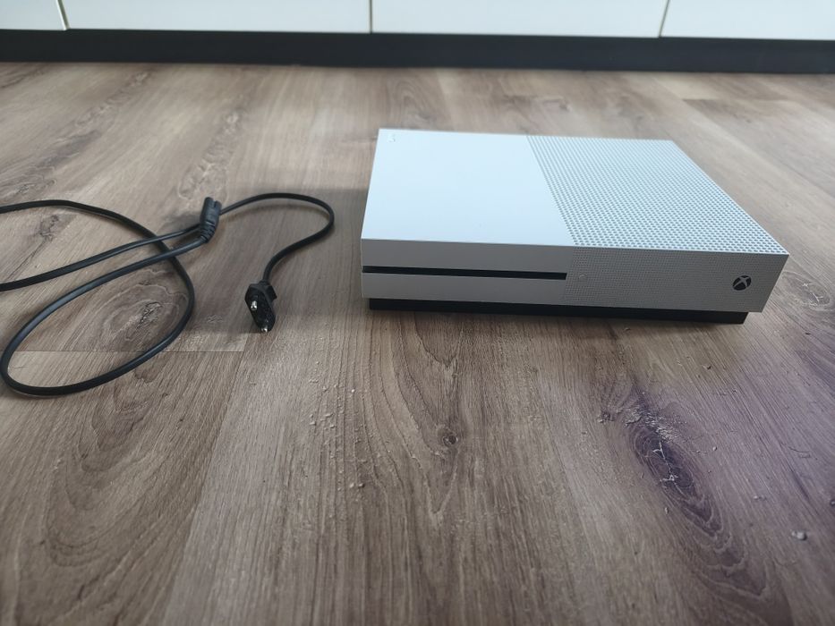 Konsola XBOX ONE S