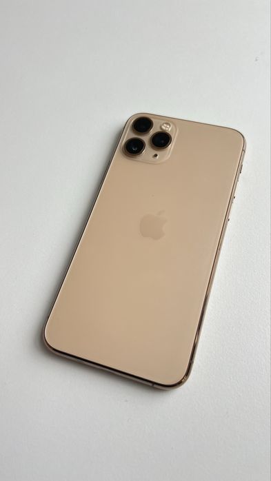 Iphone 11 Pro Dourado