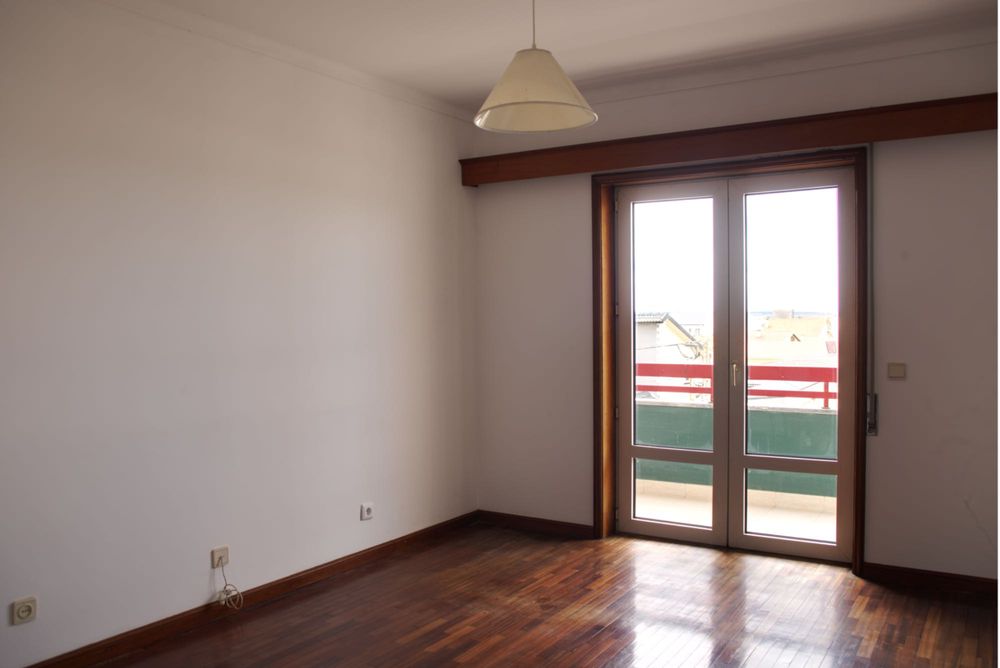 ARRENDA-SE Apartamento T2 Praia da Vagueira com vista para o mar