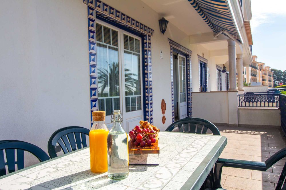 Oura Sunrise 3B Apartmento T3 - 300metros da praia da Oura
