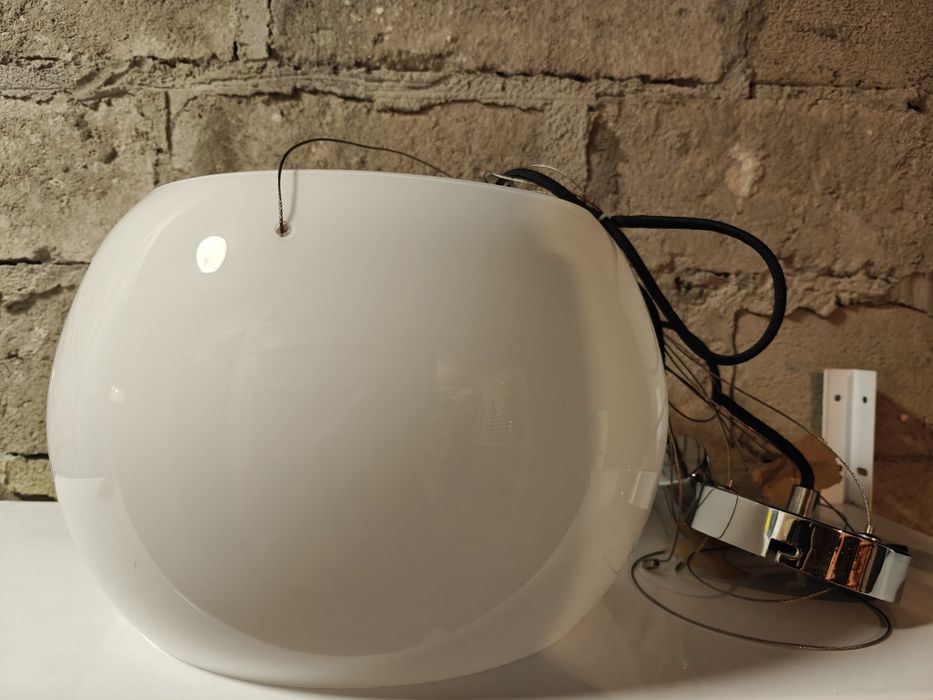 Szklany żyrandol kula biały, klosz, lampa, oświetlenie