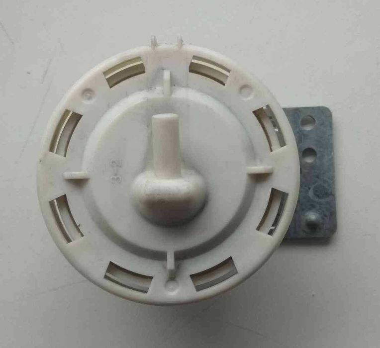 Прессостат (датчик уровня воды) для LG WD-10302NUP (6601EN1005A)