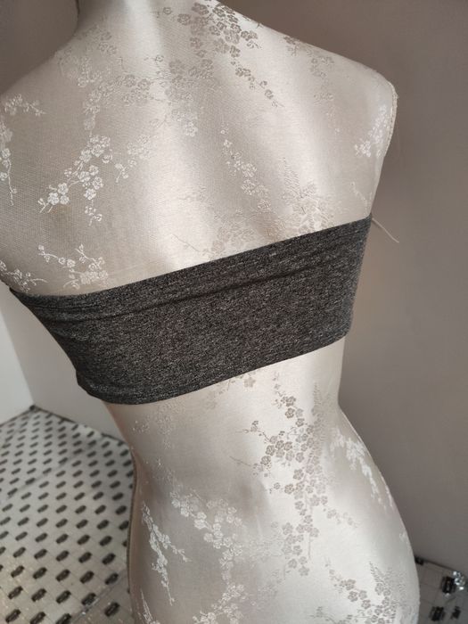 Nowy z metką szary sportowy stanik rozmiar L H&M