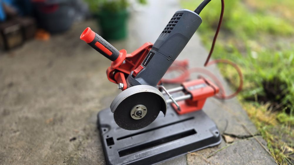 Stojak statyw na szlifierkę kątową Yato ze szlifierką GRAPHITE 59G187