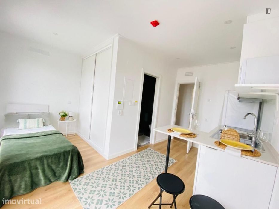 Estúdio - localizado em Caparica Lisbon