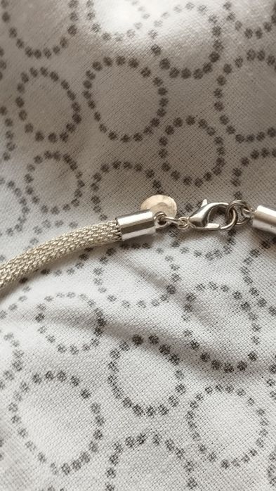 Śliczny srebrny naszyjnik z grawerem 925