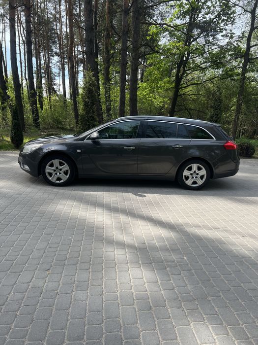 Продам OPEL  INSIGNIA