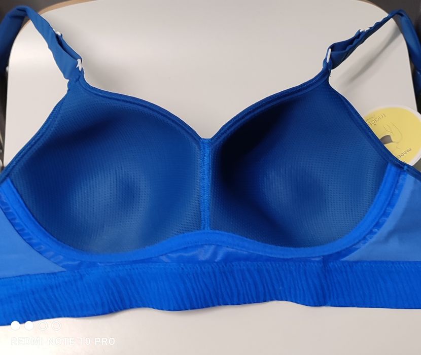 Biustonosz sportowy Triumph 75B   0113