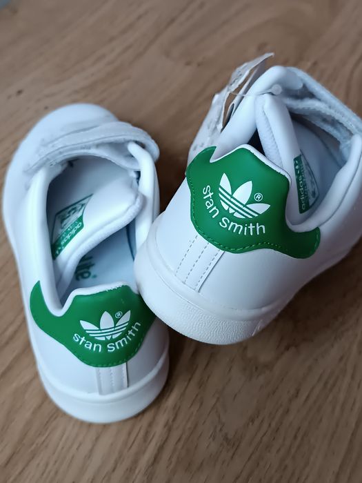 Adidas buty dziecięce Stan Smith rozm 32 nowe