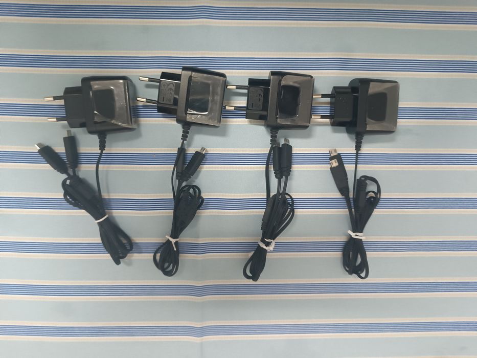 Carregadores Motorola 2 saídas micro USB