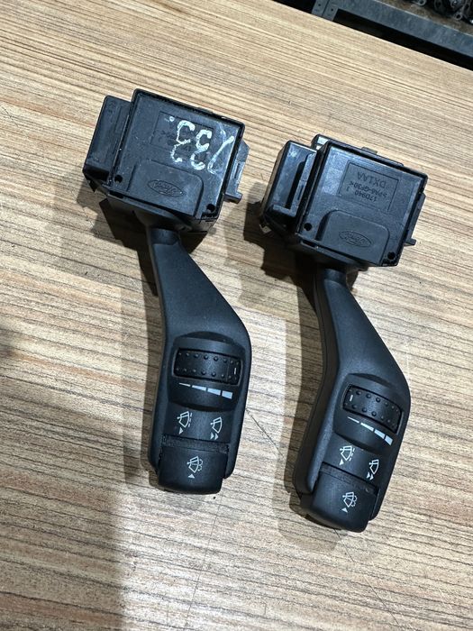 Переключатель подрулевой правый ford focus transit c-max 4M5T17A553BD