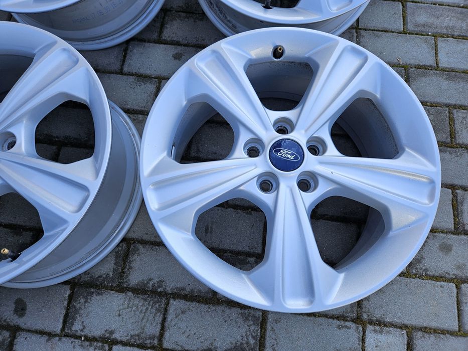Felgi 7. 5Jx17 5x108 Ford Focus Kuga Galaxy Smax Cmax Mondeo Puma TPMS