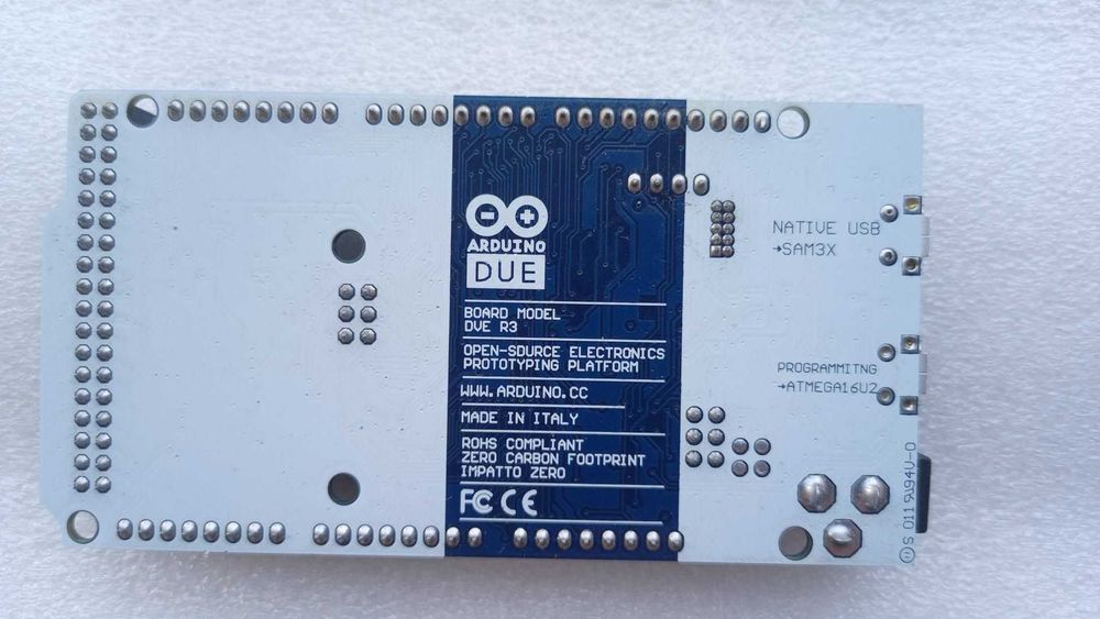 Arduino Due R3 Atmel AT91SAM3 84 MHz 512 kB flash 96 kB RAM LQFP-144