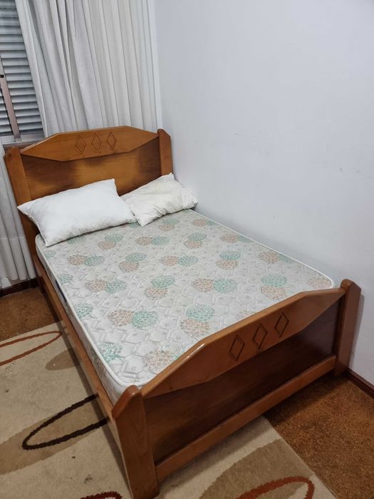 Cama Solteiro Como Nova