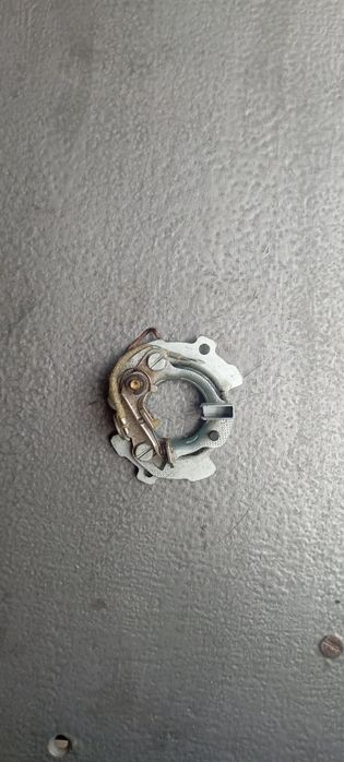 Прерыватель трамблера на ВАЗ