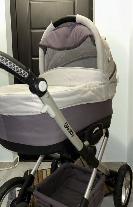 Каляска для немовлят