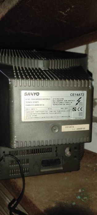 TV Sanyo CE14AT2