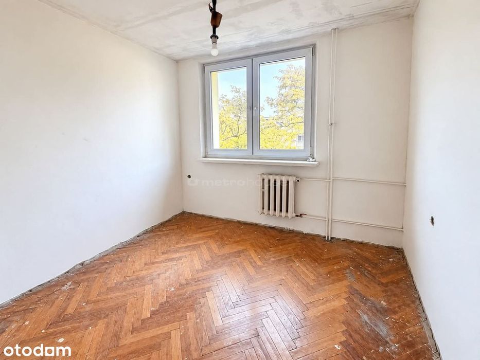 Ścisłe Centrum Rybnika. Balkon  Ul. Wysoka