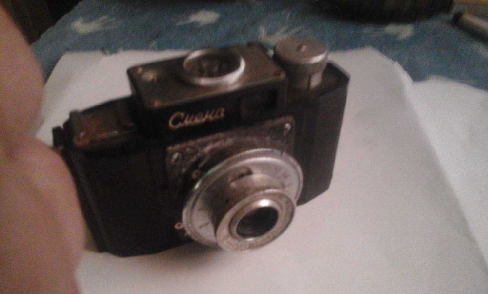 Продам 3 фотоаппарата ФЭД-2, Смена-2, Смена 8М.