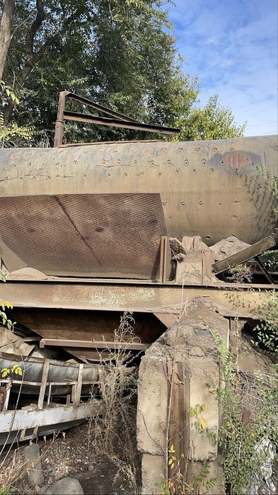 Продам галтовочний барабан комплекс з конвейером , власник