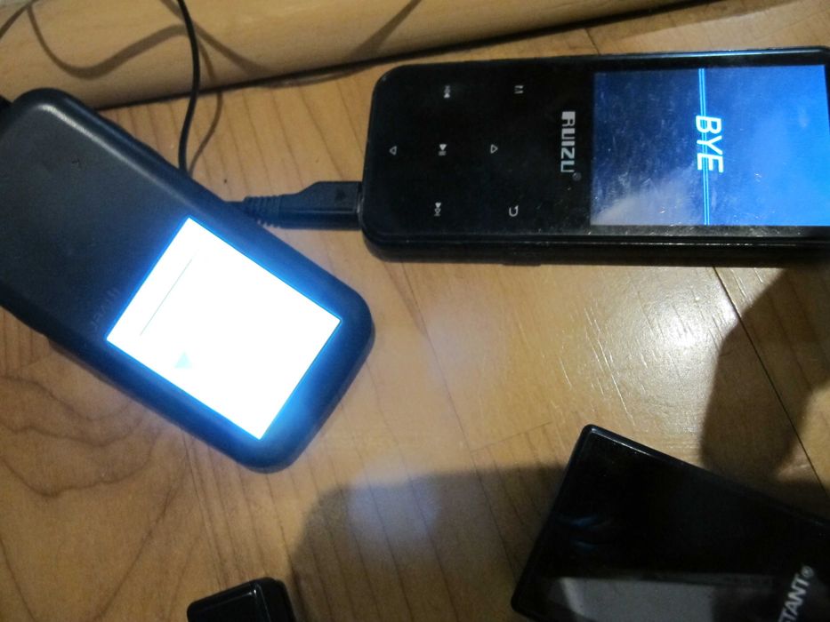 Аудіо плеери  ipod, ruizu