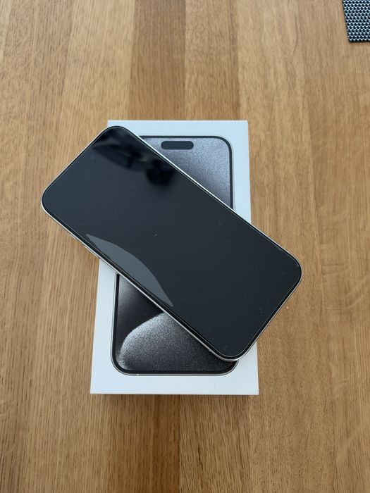 Iphone 15 pro 87%
