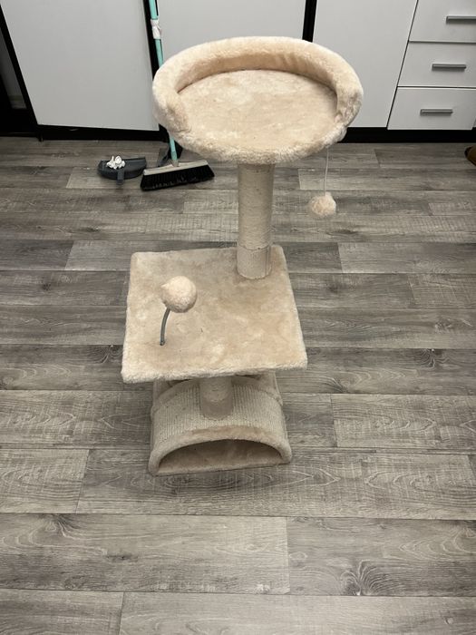 Legowisko/drapak dla kota