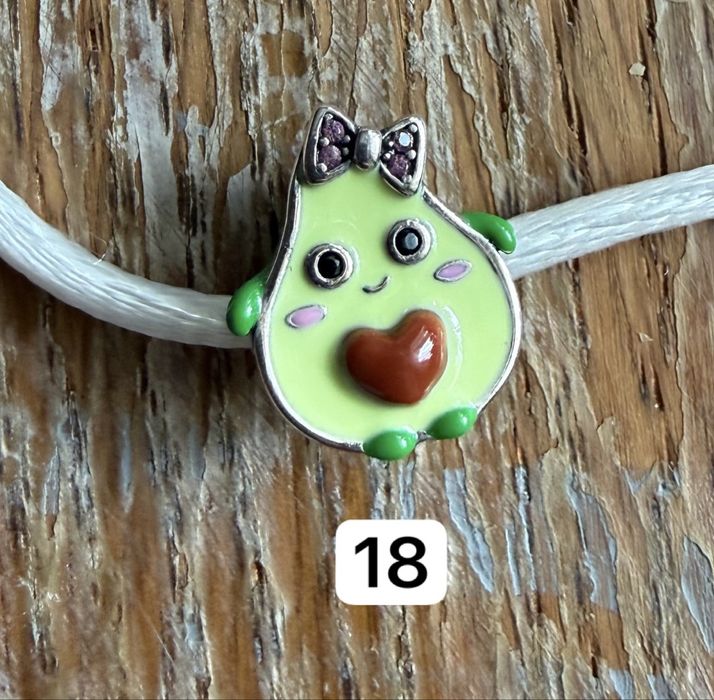 Шарми від Pandora