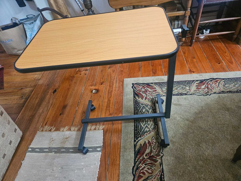 Mesa multifacetada,completamente nova,já montada