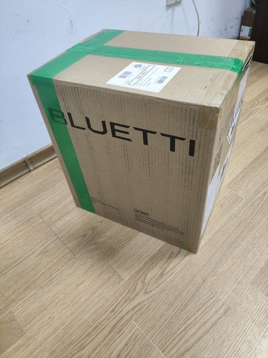 Зарядна станція Bluetti AC60 / 600 Вт / 403.2 Вт⋅год / LiFePO4
