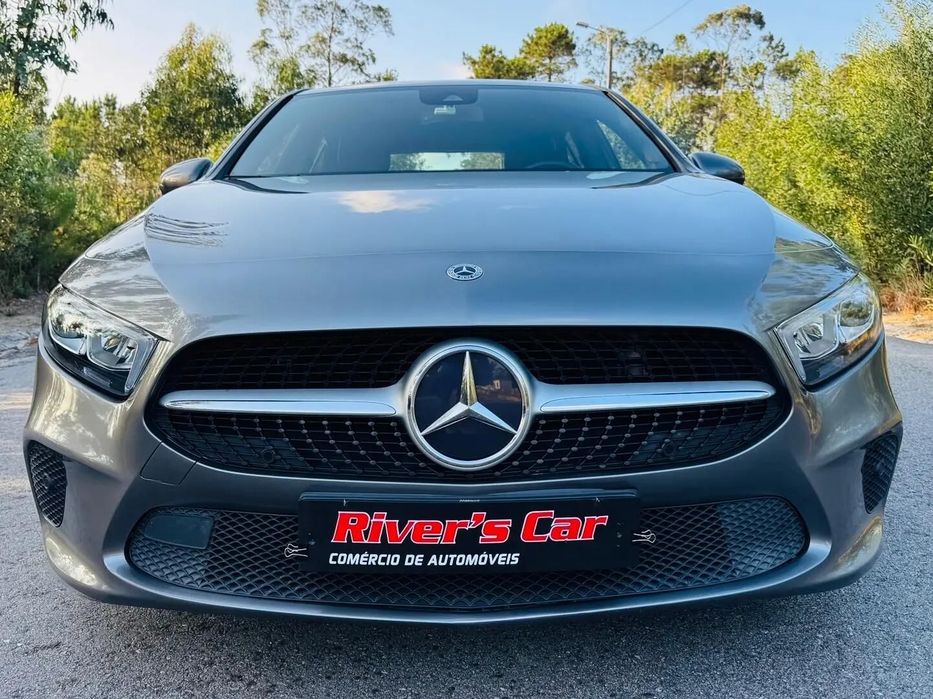 Mercedes-Benz A 180 d 7G-DCT Progressive foto 4