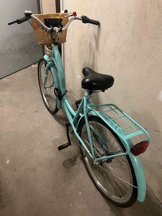 Sprzedam stylowy rower miejski w pięknym, błękitnym kolorze!