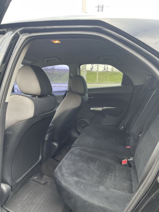 Honda Civic 5d 8 поколение