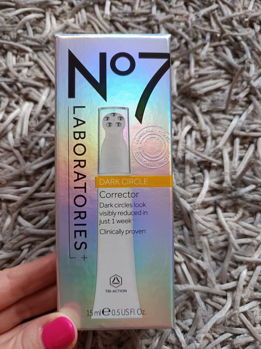 Korektor No7 Laboratories dark circle 15ml