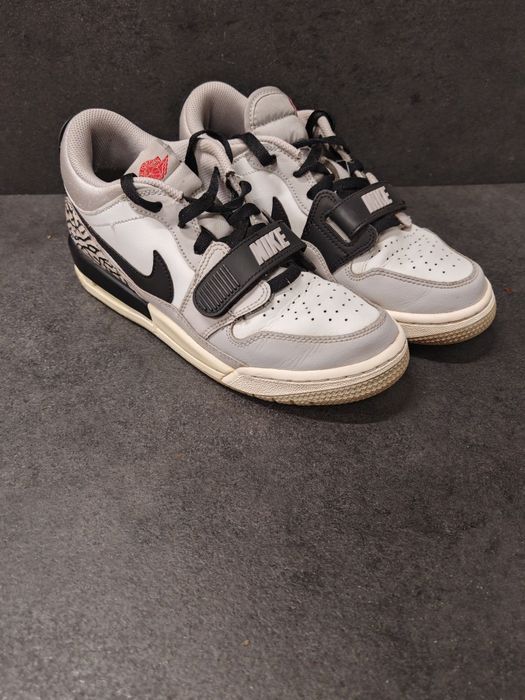 Nike air Jordan Legacy 312 r. 39