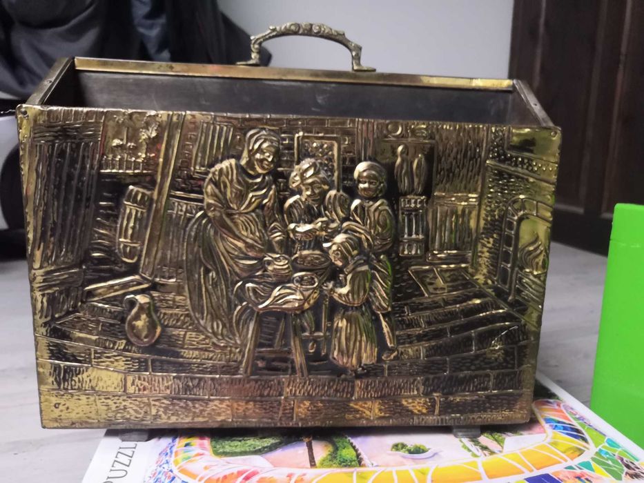 Gazetownik, zabytkowy, zdobiony, antyk