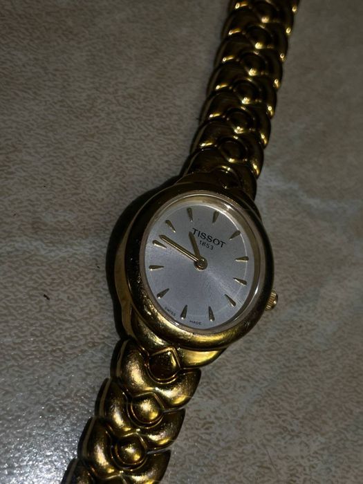 Оригінальний швейцарський годинник Tissot S826 T-Lady (Sapphire)