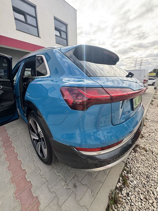 Audi e-tron Audi e-tron 55 quattro | 408 KM | 95 kWh | 4x4 | Elektryczny SUV 2019
